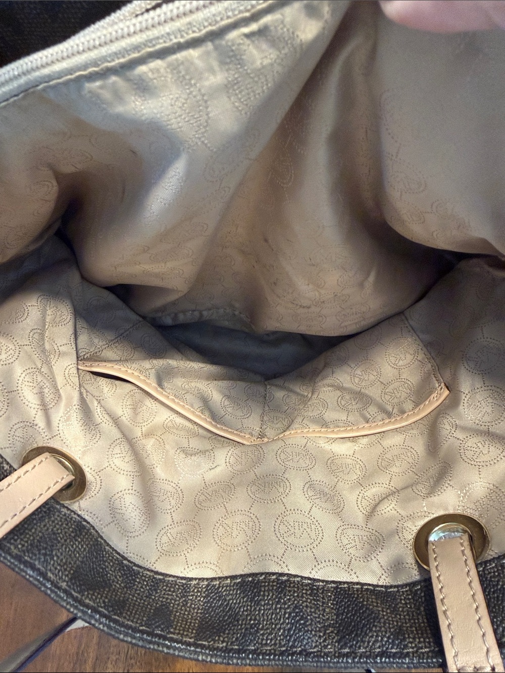 Michael Kors Brown MK Signature Tote with Nude Leather Handles & matching wallet - Picture 9 of 9
